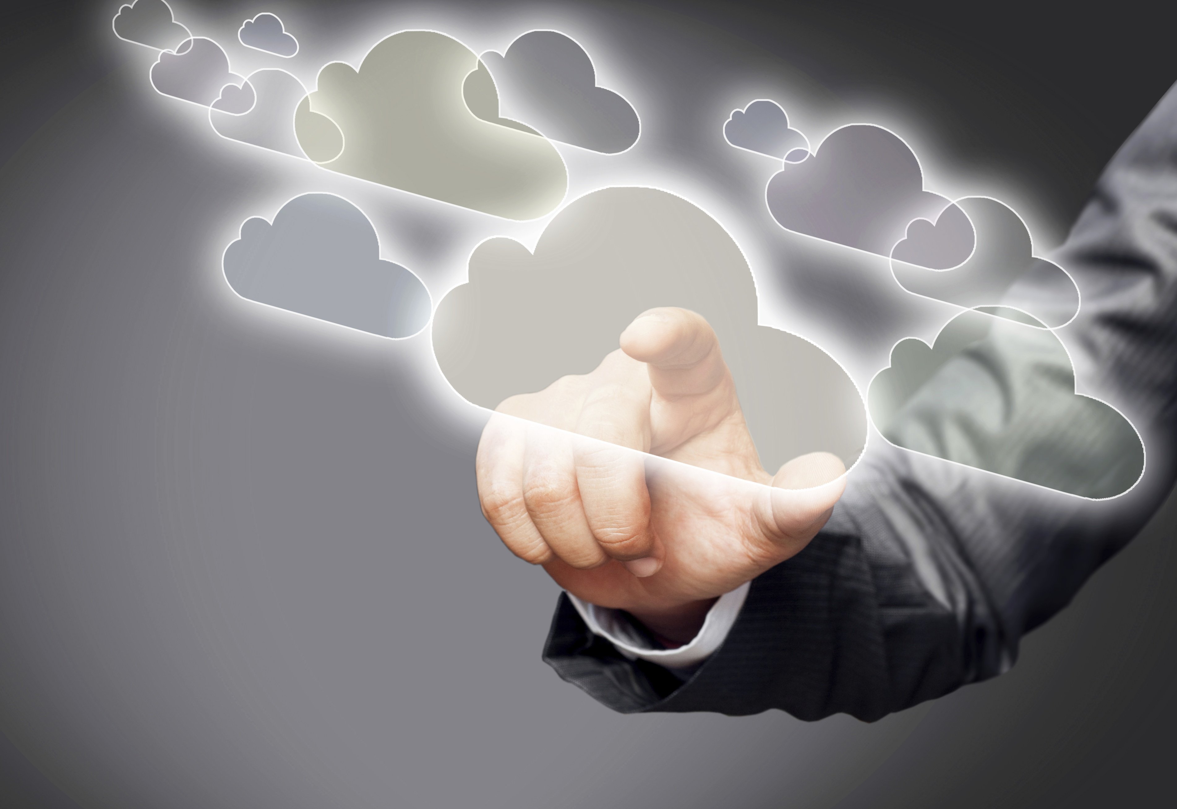 4 Questions to Ask When Choosing a Cloud Contact Center Solution