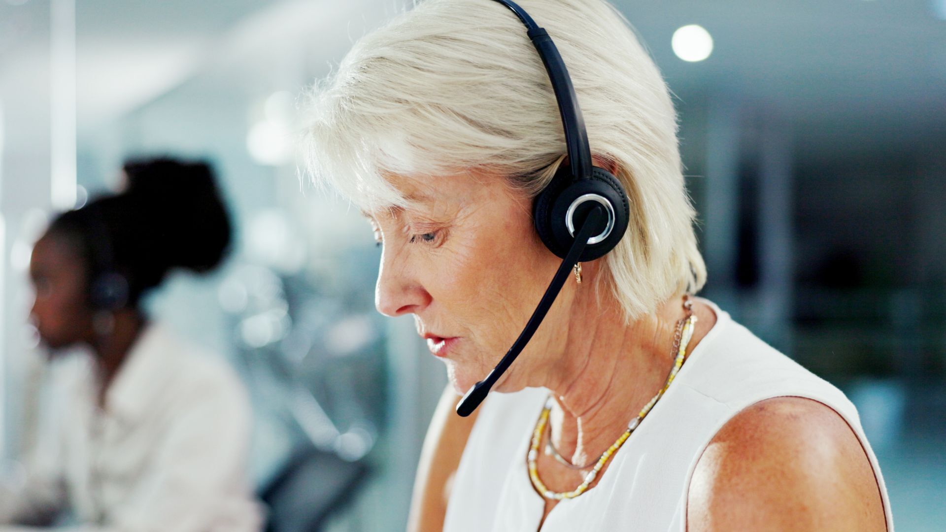 The Next Generation IT Service Desk: How Voice, AI, and Unified Data Are Reimagining IT Support